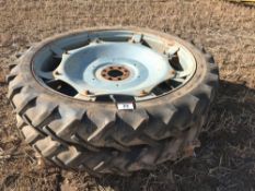 Pair of row crop wheels and 9.5-48 tyres with 8 stud centres