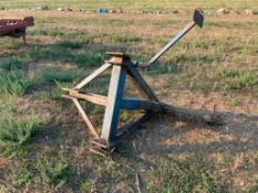 Subsoiler single leg, linkage mounted