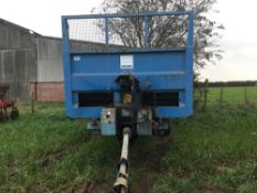 AS 10t rear discharge muck spreader.