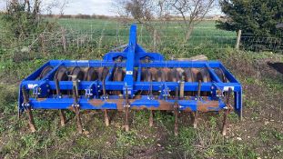 Lynx Engineering Streamline -D L2410022 3m front press with clod bar. Serial No: L30DDLB RT