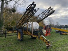 Chafer 24m 3000l trailed sprayer on Michelin 13.6R38 wheels and tyres. Spares or repair. NB: Manual
