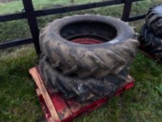 Pair 11-28 tyres with one rim