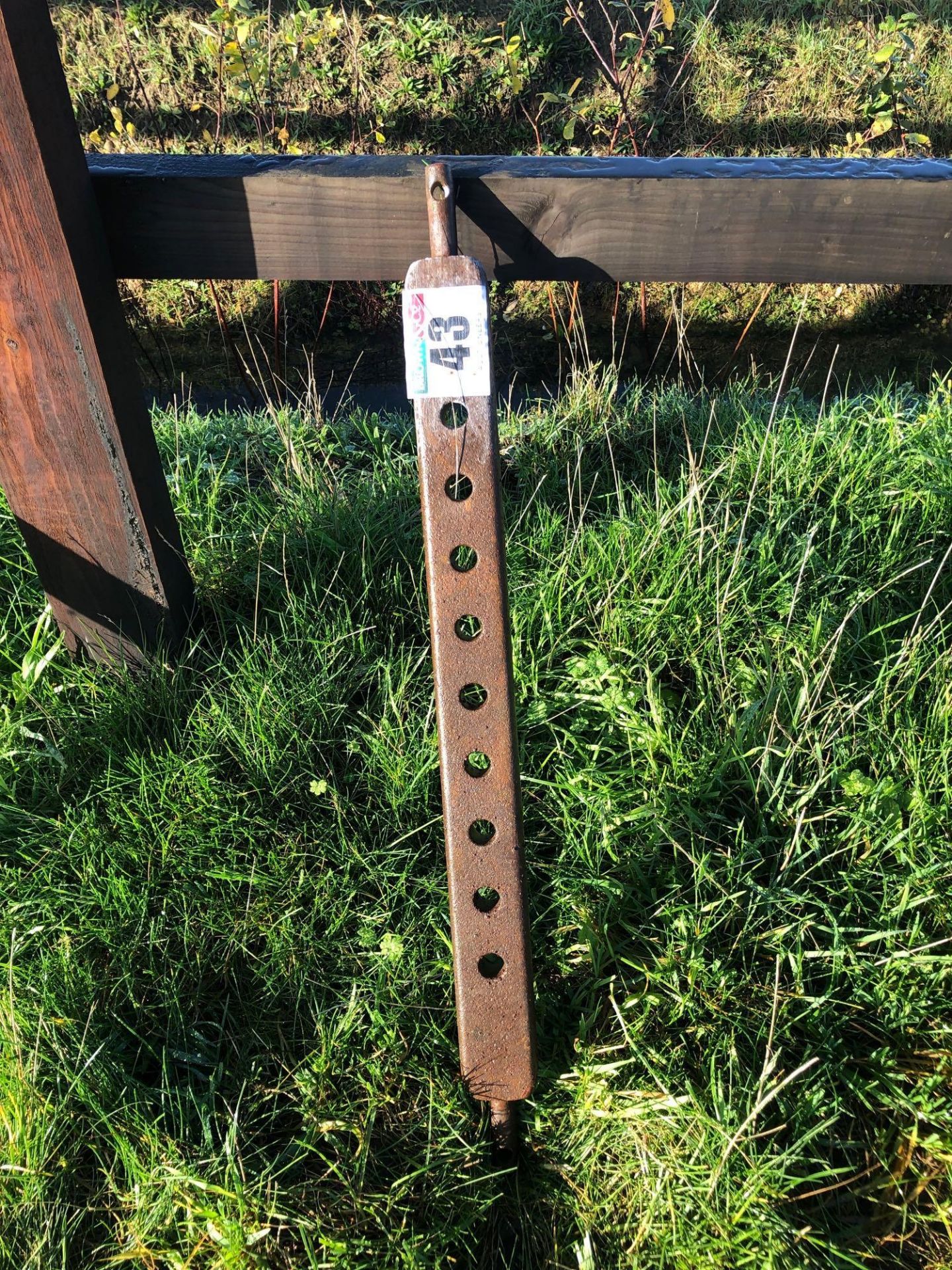9 hole drawbar