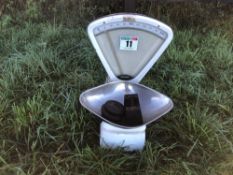 Avery weigh scales and weights