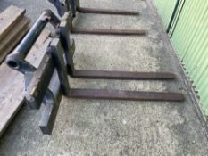 Teleporter Pallet Forks - Manitou Brackets