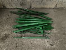 Combine Corn Lifters