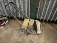 Karcher KM650 Pedestrian Sweeper