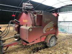 2018 Teagle Tomahawk 8500 bale shredder,