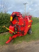 Teagle 8080 bale shredder,