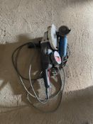 2 x Grinders - Large Sealey and Small Draper - not tested