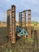 Blyth spring tine cultivator Hydraulic Folding