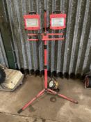 Sealey Heavy Duty Telescopic Work light and JCB light - not tested