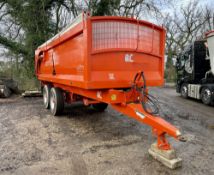 2010 Larrington 14T Hydraulic Tipping Trailer - November 2010 - Hydraulic Tailgate,