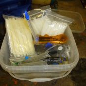 Quantity of Biting boxes