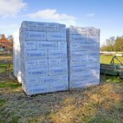 48 x Stockmax bedding pine shavings on pallet