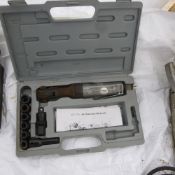 3/8 drive air ratchet with sockets