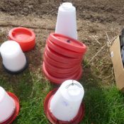 11 x Manual drinkers