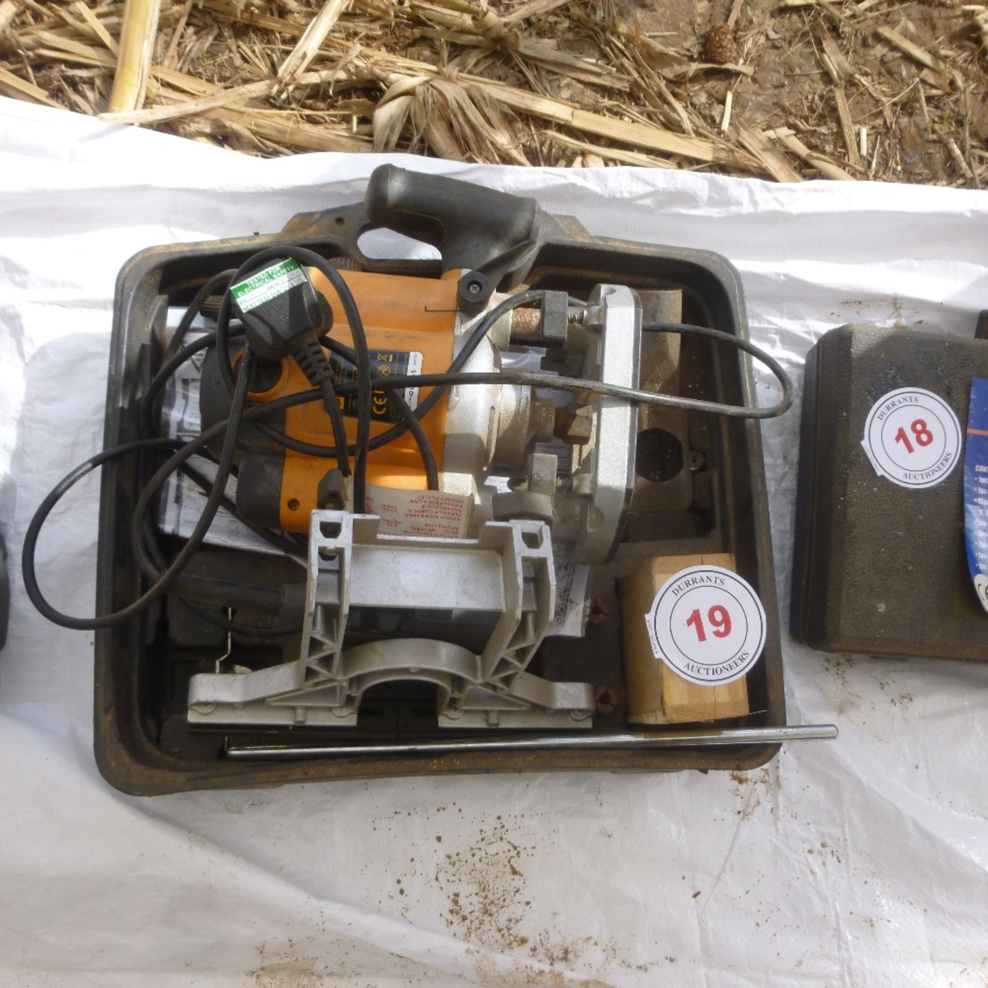 JCB router