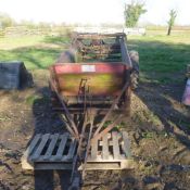 Old Massey Ferguson farmyard manure spreader, as found,