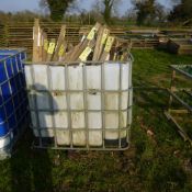 1 x IBC container full of gun peg marker posts