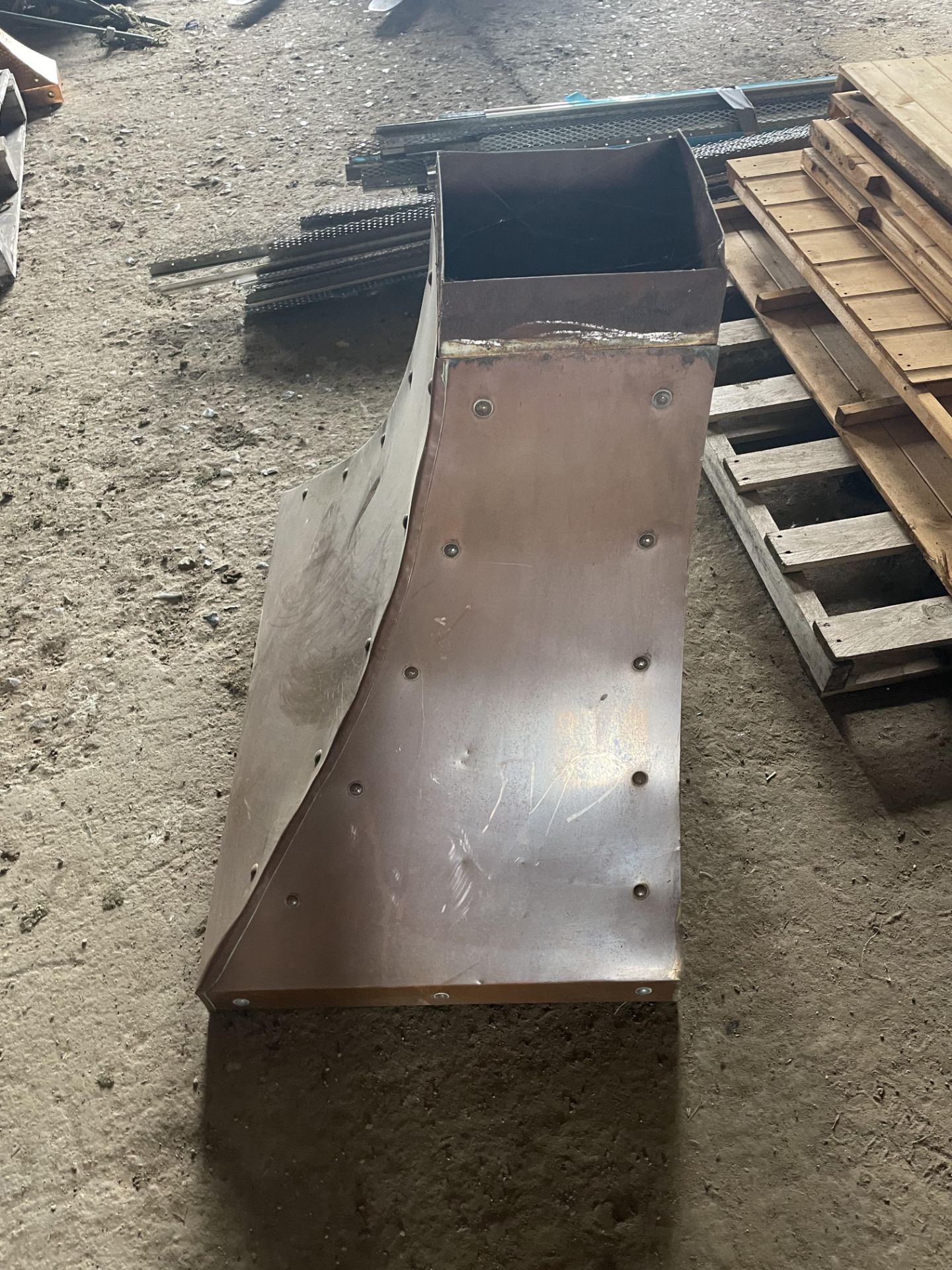 Copper Fire Hood - Image 3 of 3