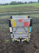 Linia Fold Up Work Platform