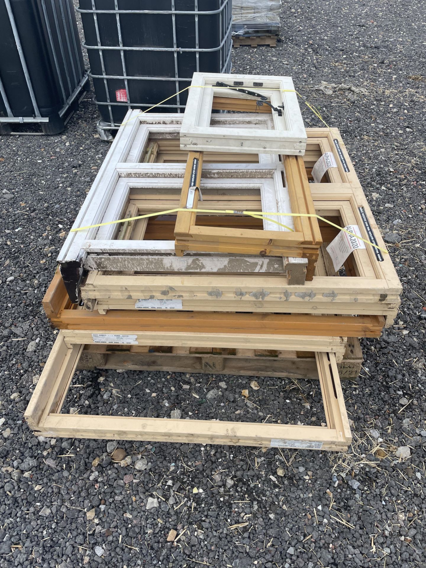 Quantity of Windows - Image 2 of 2