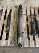 Large Hydraulic Ram