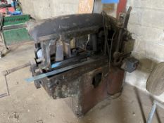 Norton Industries Band Saw - Not Tested