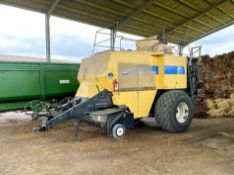 New Holland BB980 Heston baler, Alliance Tyres 28L-26,