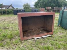 Metal Tank with open side,