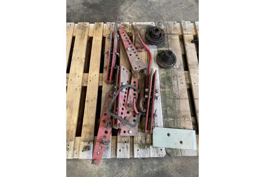 Quantity of Lely Rotator Track Eradicators