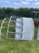 Heavy duty cattle ring feeder