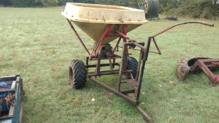 Vicon Vari spreader c/w low ground pressure