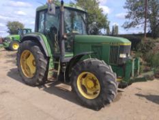 1995 John Deere 6800 4wd tractor, 10,000 hours, Reg: N91 HAH, c/w front links, 16.