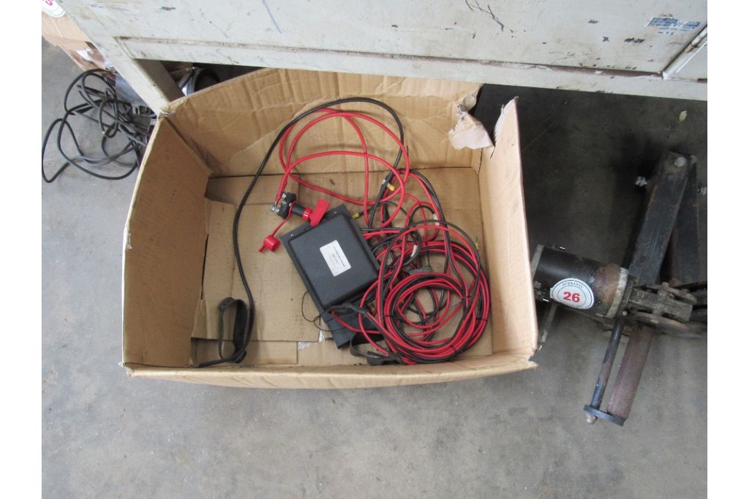 Caravan motor movers, - Image 3 of 4