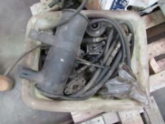 Hydraulic pump and rams,