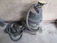 240 volt S929 Stork air sander