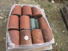 Quantity of old ridge tiles.