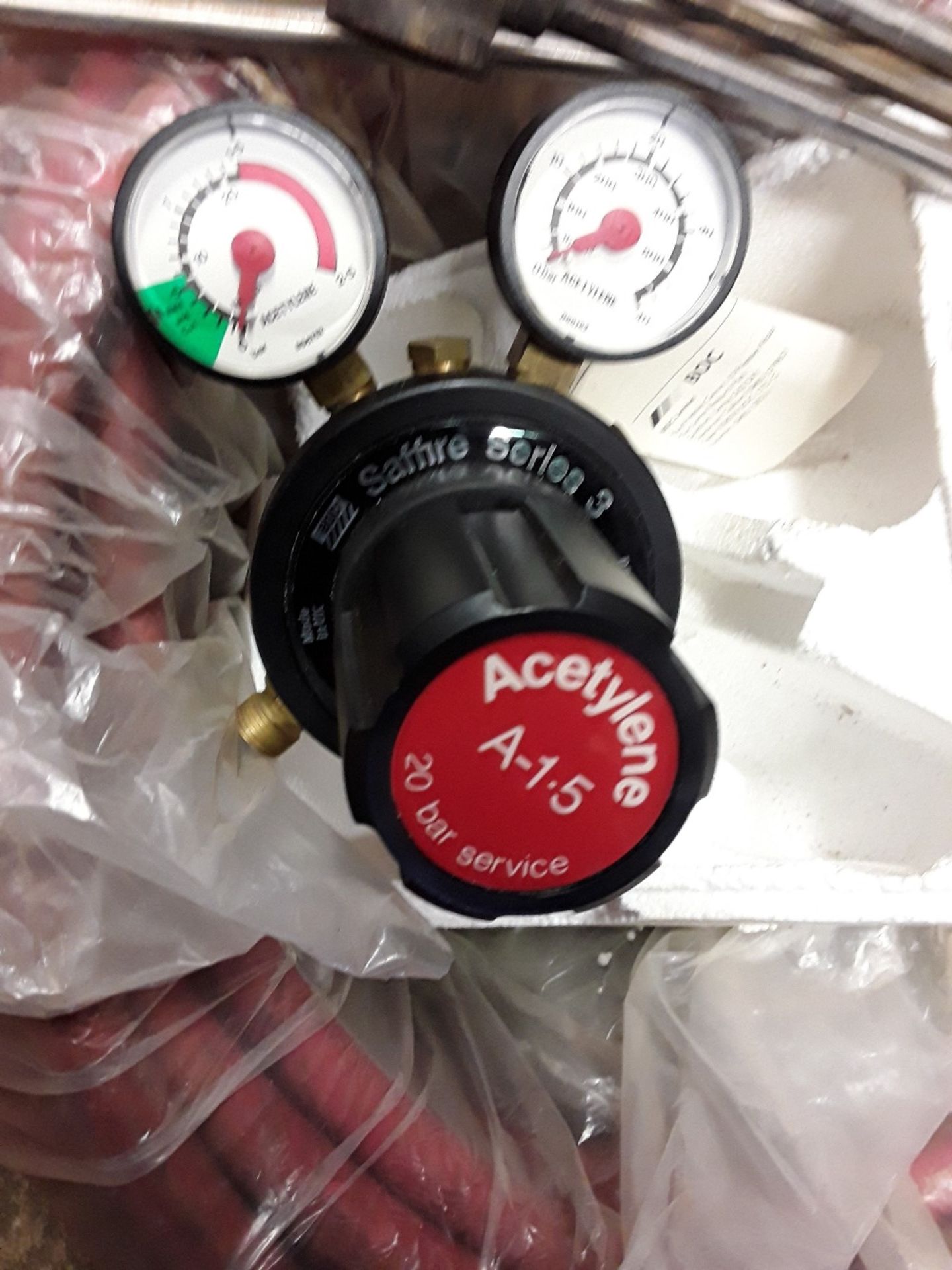 Oxygen/acetylene cutting gear, inc pipes, burning guns, flashback arresters guage. - Image 2 of 3