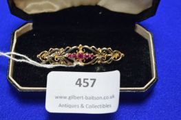 9k Gold Brooch with Rubies ~3.4g gross