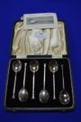 Cased Set of Six Hallmarked Sterling Silver Quakers Seal End Teaspoons