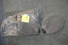 *Scruff Dog Wash Mitt