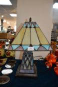 Leaded Glass Tiffany Style Table Lamp