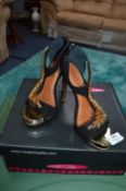 Moda Inpelle Size: 4/37 Ladies Nubuck & Black Heel