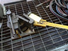 *Bench Fitted Flat Bar Bender