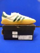 Adidas Country X Camanda Size: 9 (new)