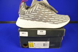 Adidas NMD-R2 BY2097 Size: 6