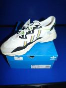 Adidas Ozweego EF9627 Size: 9