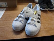 Adidas Superstars (white & black) Size: 4.5